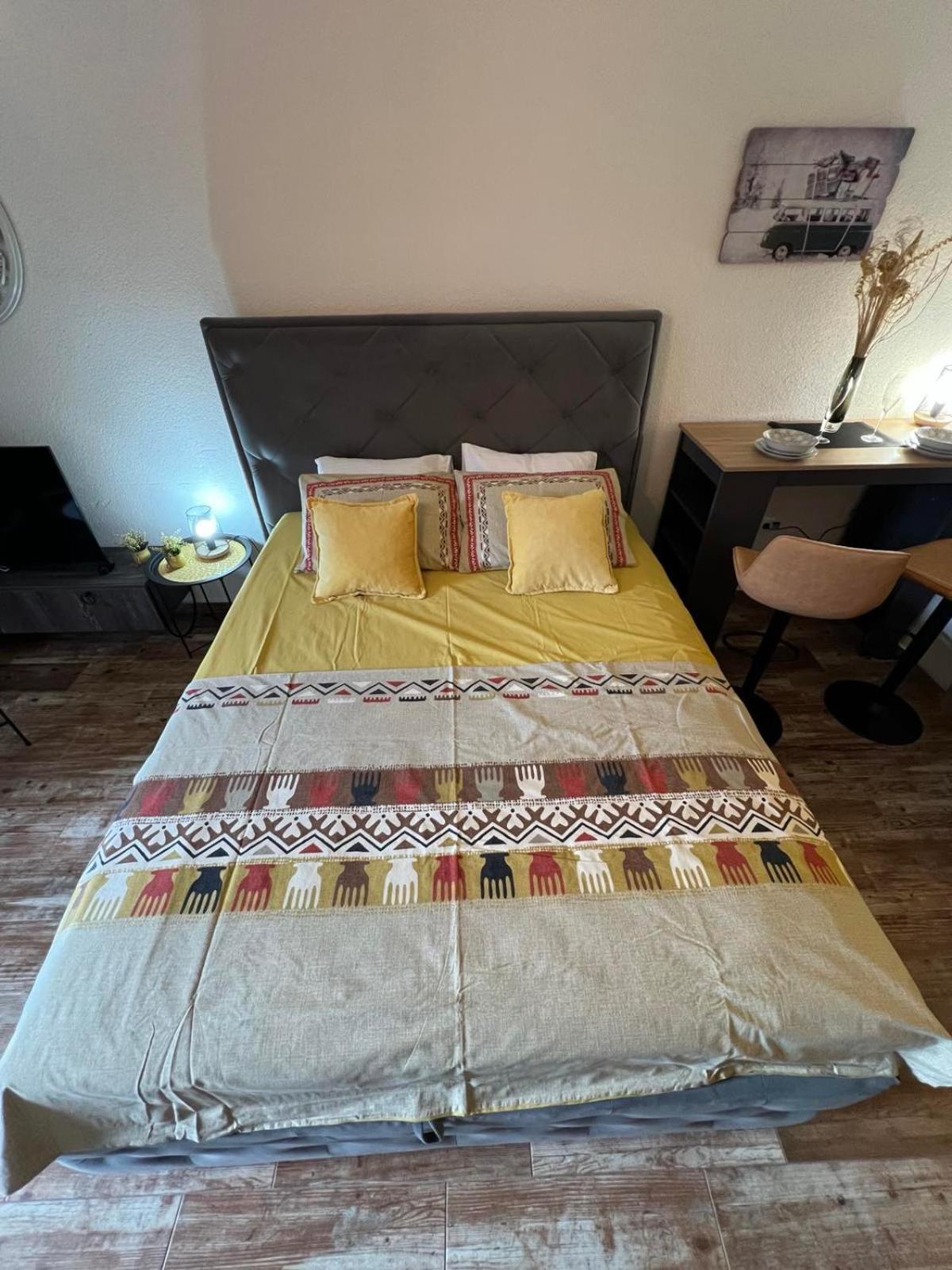 Casa Del Sole Lux Lägenhet Kotor Exteriör bild