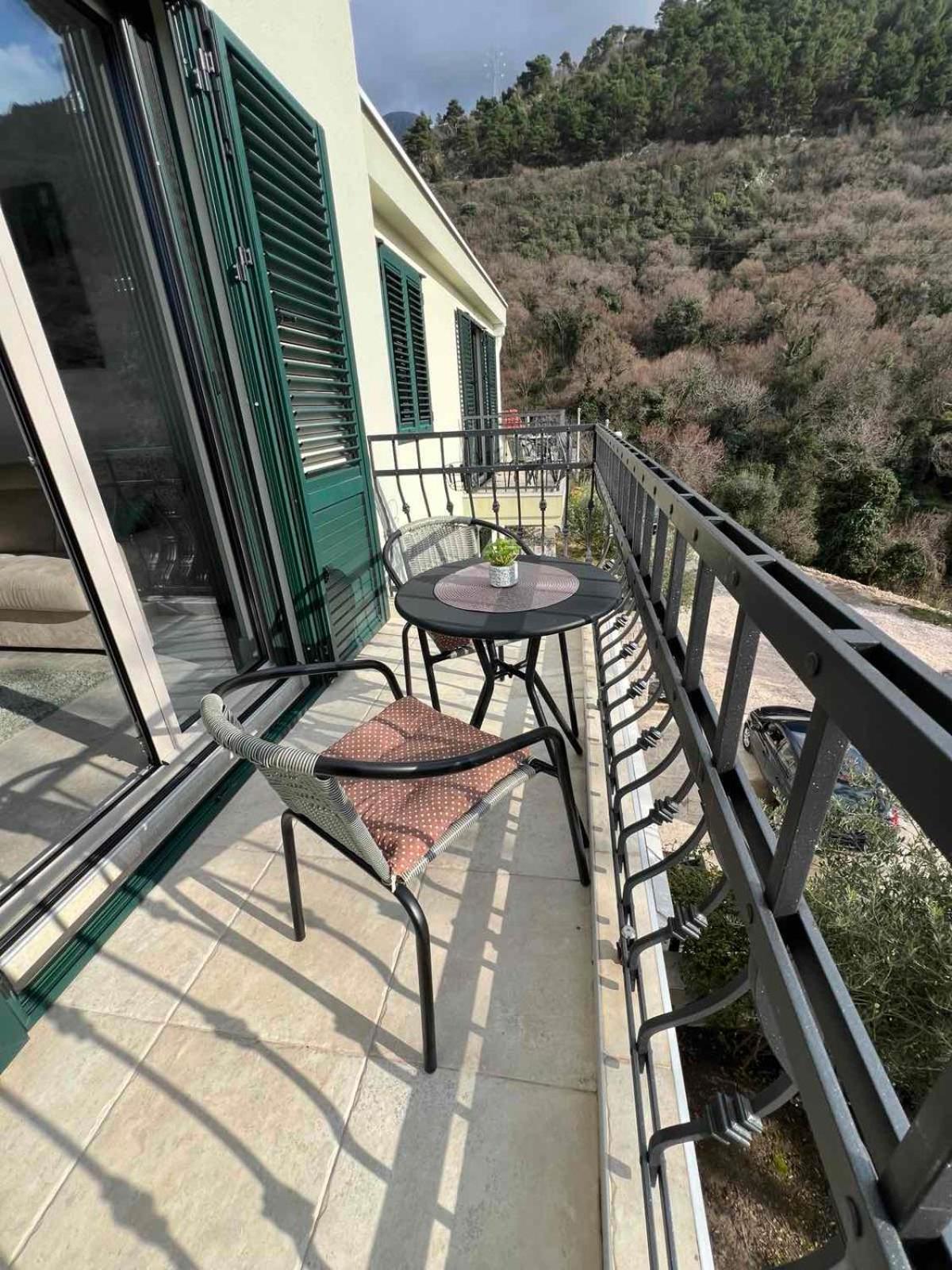 Casa Del Sole Lux Lägenhet Kotor Exteriör bild